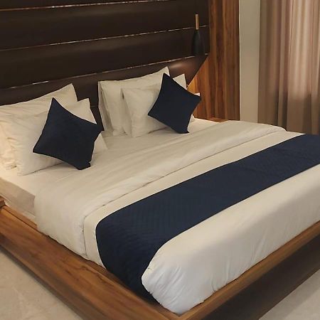 Hotel Sunshine 다람샬라 외부 사진