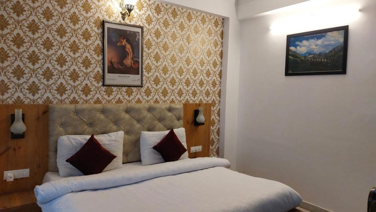 Hotel Sunshine 다람샬라 외부 사진