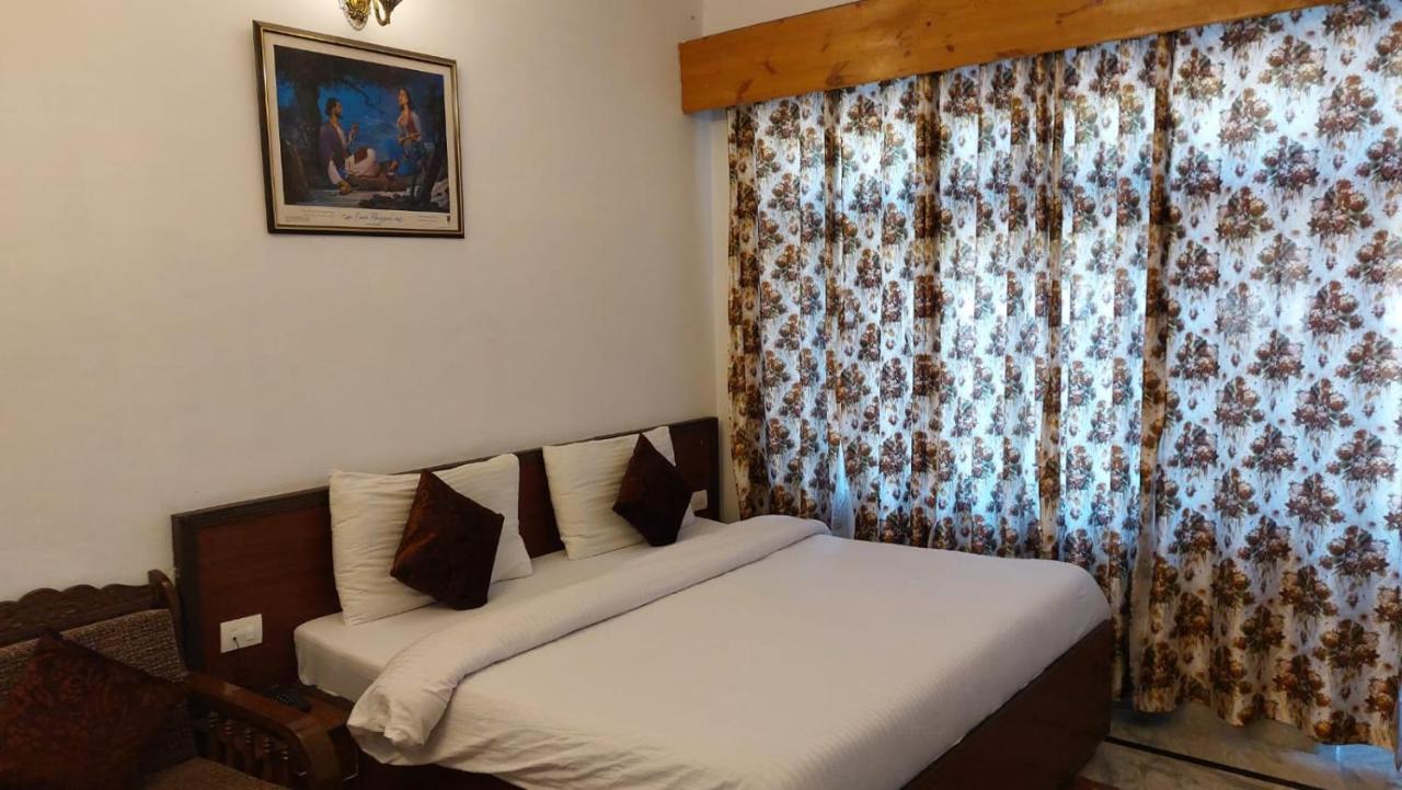 Hotel Sunshine 다람샬라 외부 사진